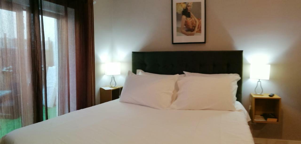 Temple Suites Guesthouse Portimão Εξωτερικό φωτογραφία